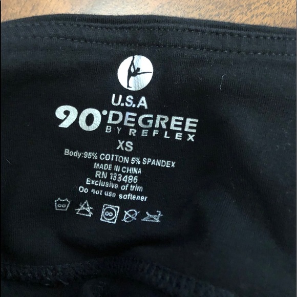 90 Degrees Leggings - Picture 2 of 2